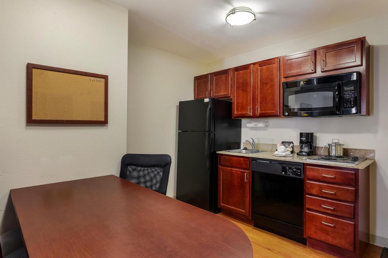 Mainstay Suites Fitchburg - Madison Eksteriør bilde