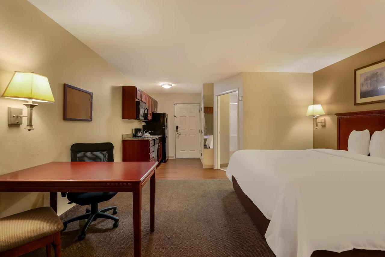 Mainstay Suites Fitchburg - Madison Eksteriør bilde