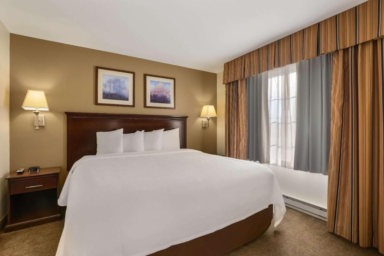 Mainstay Suites Fitchburg - Madison Eksteriør bilde