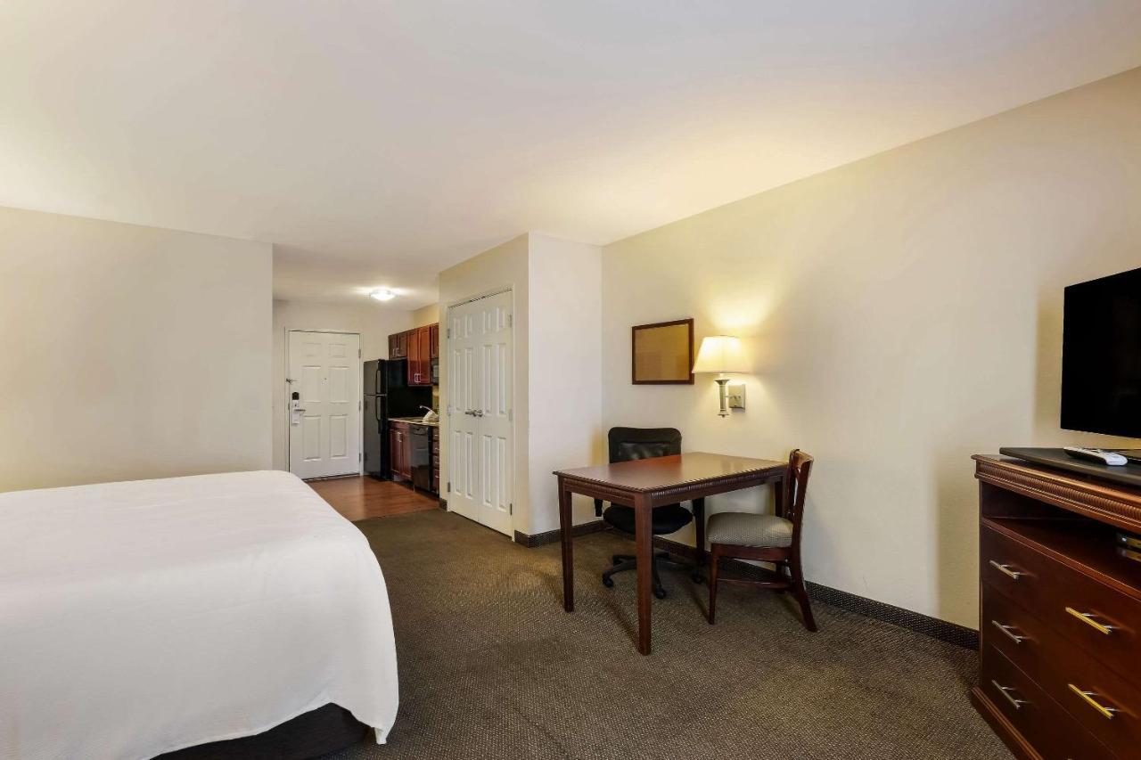 Mainstay Suites Fitchburg - Madison Eksteriør bilde