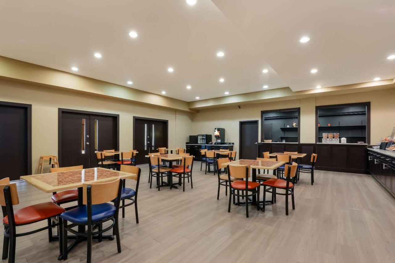 Mainstay Suites Fitchburg - Madison Eksteriør bilde