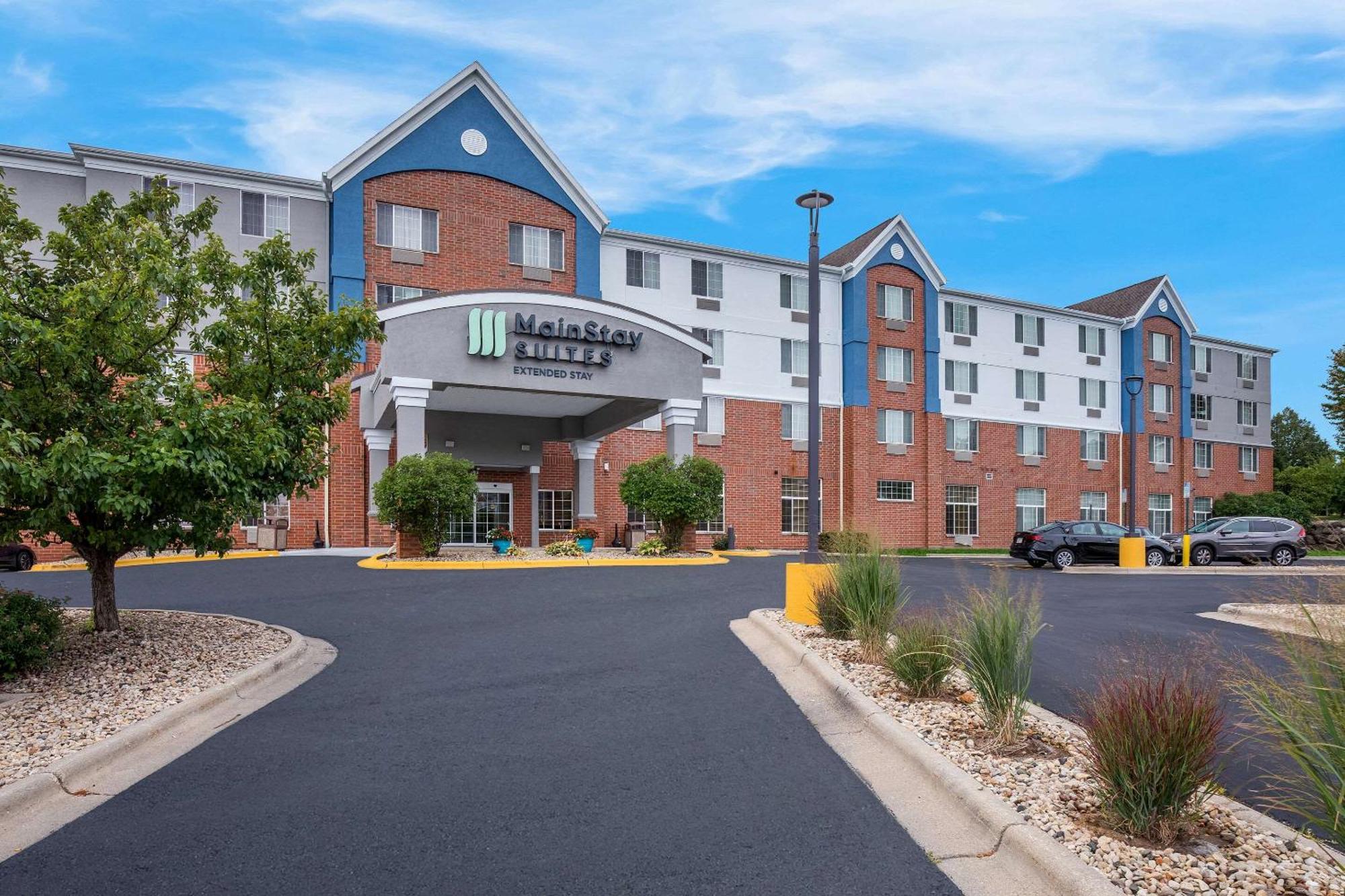 Mainstay Suites Fitchburg - Madison Eksteriør bilde