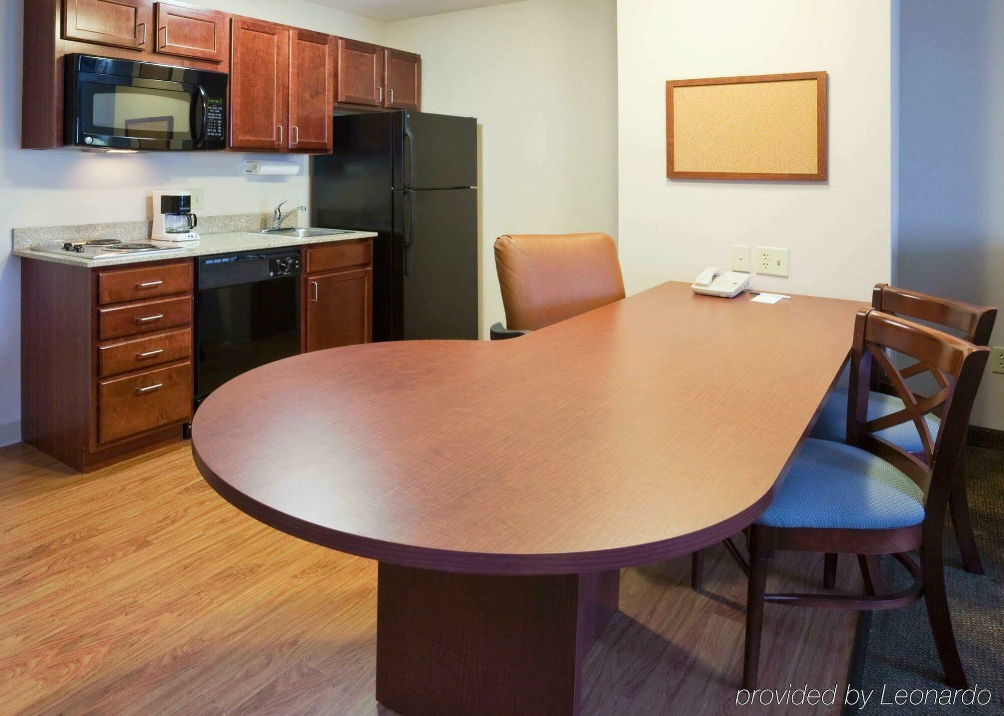 Mainstay Suites Fitchburg - Madison Eksteriør bilde