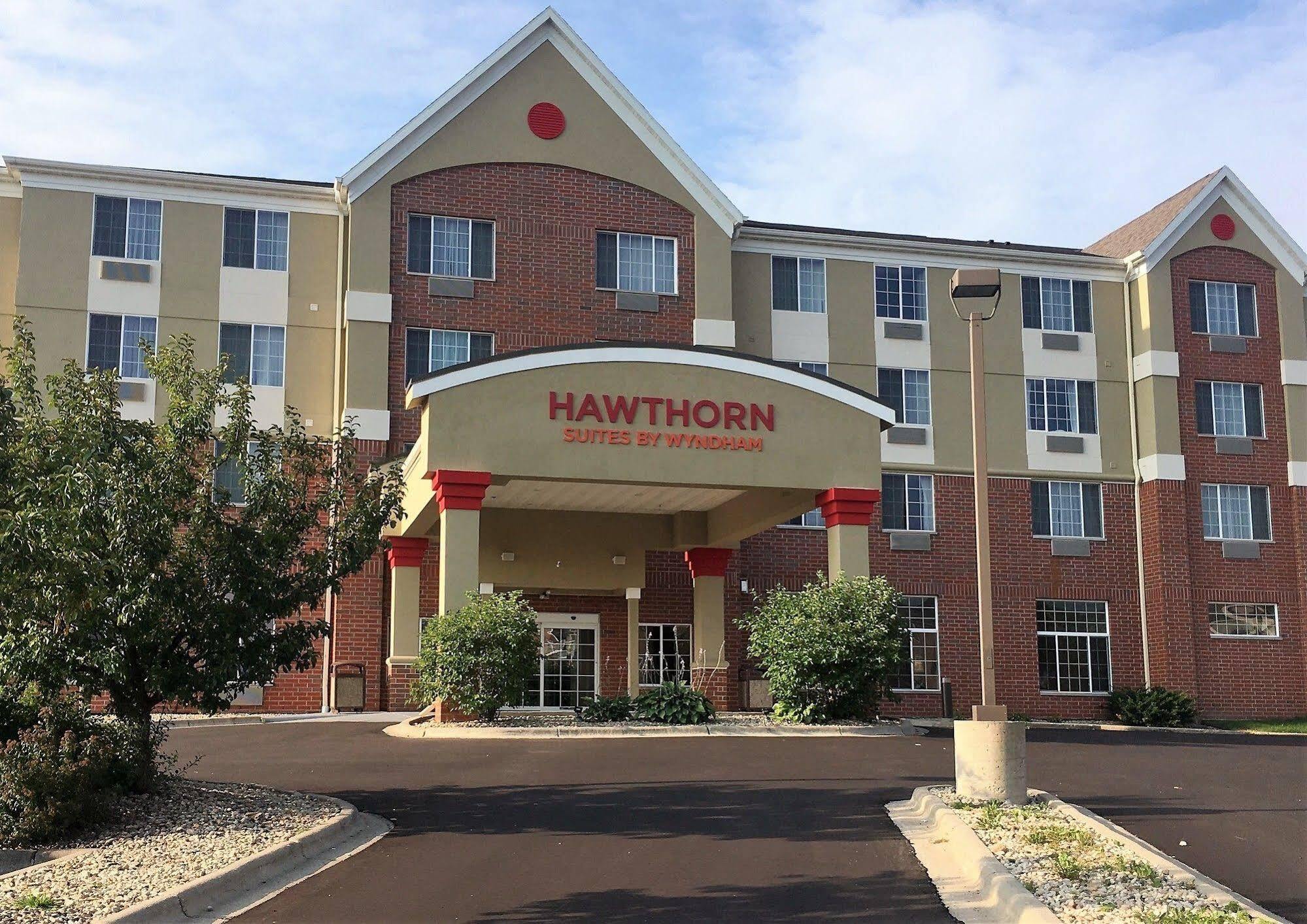 Mainstay Suites Fitchburg - Madison Eksteriør bilde